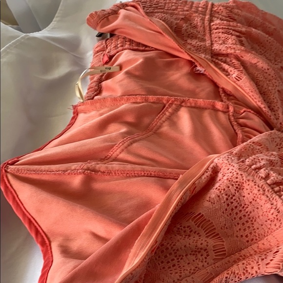 DRESS - Picture 3 of 4